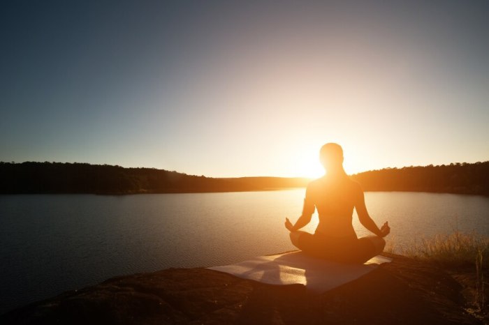 8 Ways Meditation Enhances Mental Flexibility